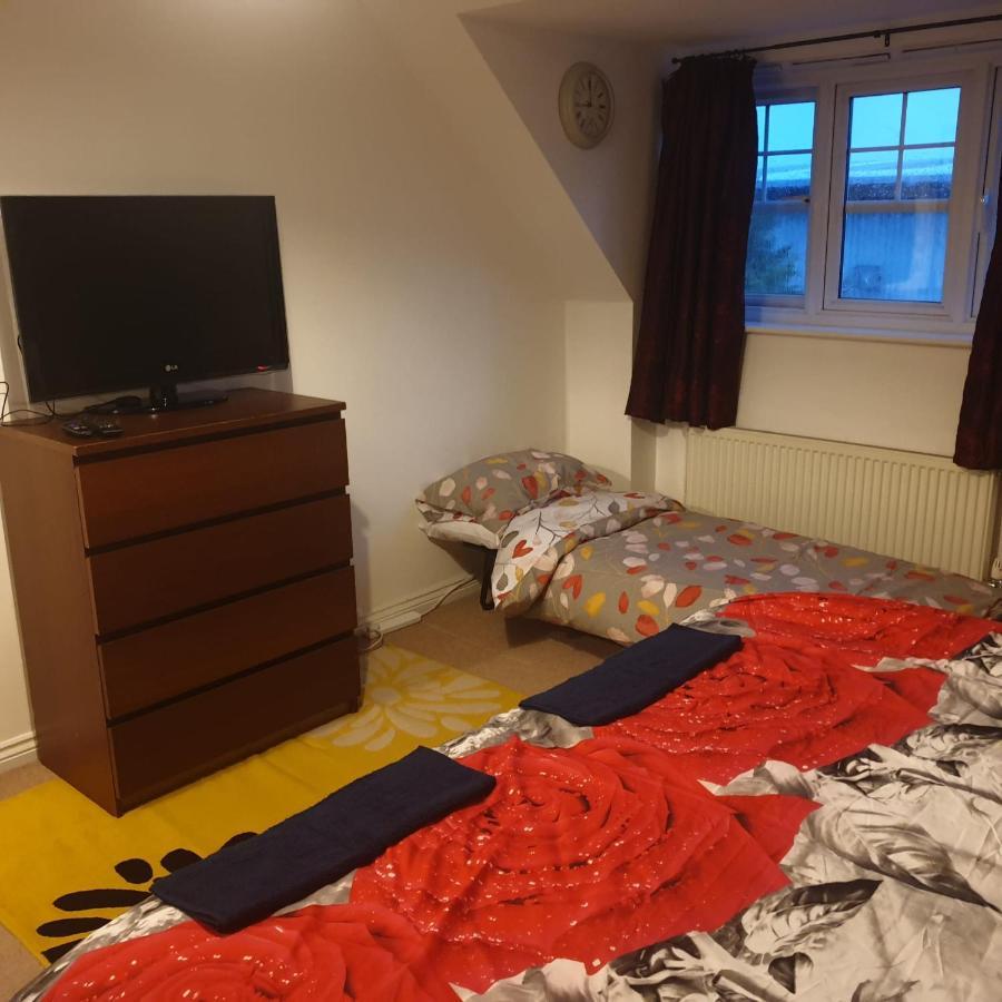 Queens Rooms, A Perfect Stay, Next To Shopping Parks And Central Манчестер Экстерьер фото